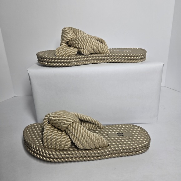 ASOS Shoes - ASOS DESIGN Josie Chunky Knot Jelly Mule Sandals Gold US 7‎ Trendy Coastal